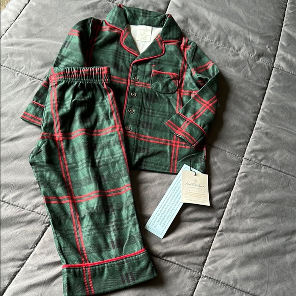 Hearth & Hand Green and Red Plaid Pajama Set - Picture 6 of 6